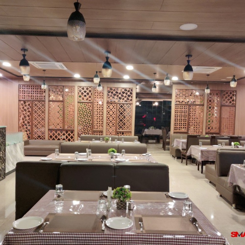 Best pure veg restaurant in napier town jabalpur | Jain meal