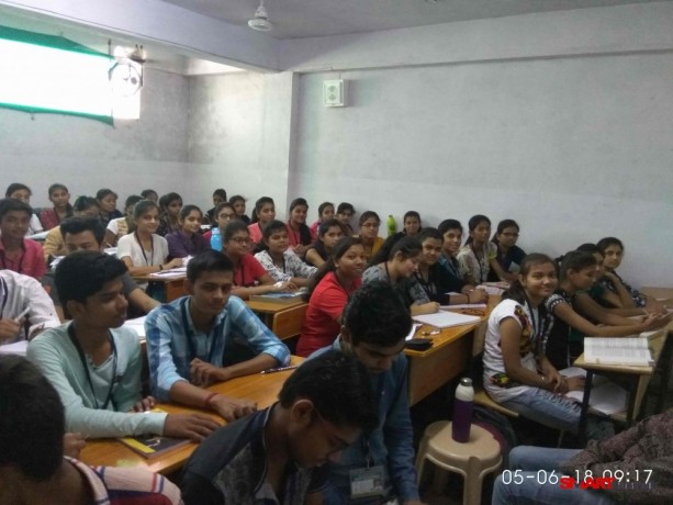 best-neet-classes-in-jabalpur-best-pat-classes-in-jabalpur-best-biology-classes-in-jabalpur-dr-chandel-biology-classes-in-jabalpur-big-5