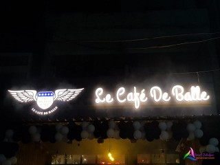 Best Restaurant In Madan Mahal Jabalpur | Le Cafe De Balle